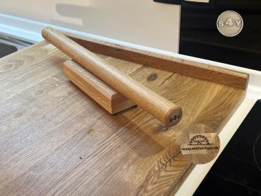 Teigroller und Halter aus Eichenholz